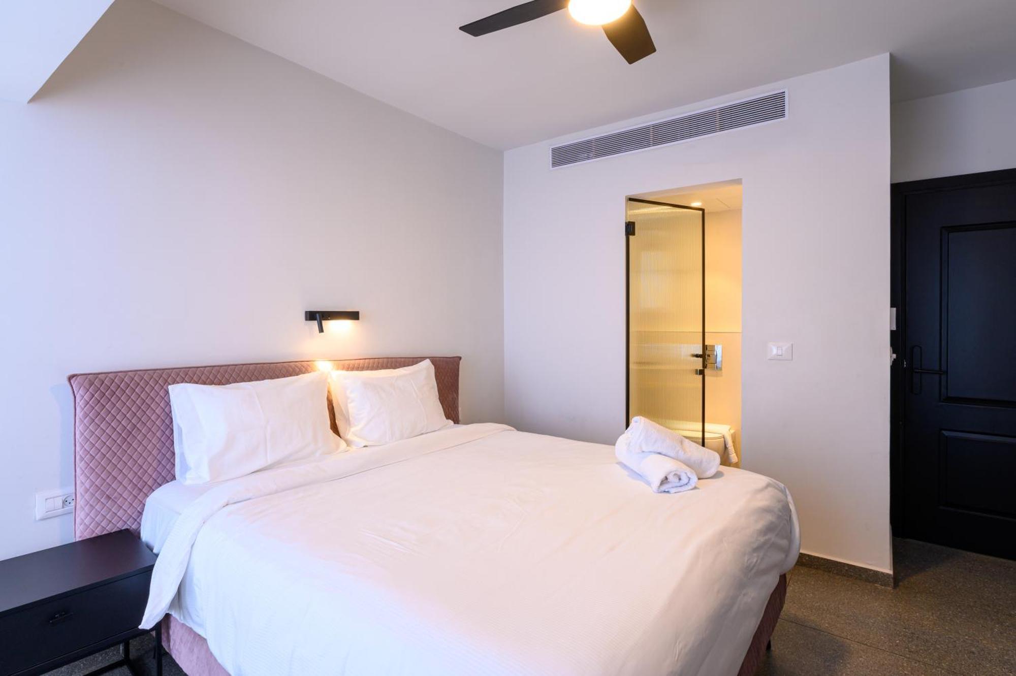 Rokah Luxury Villa At Ramat Hahayal เทลอาวีฟ ห้อง รูปภาพ